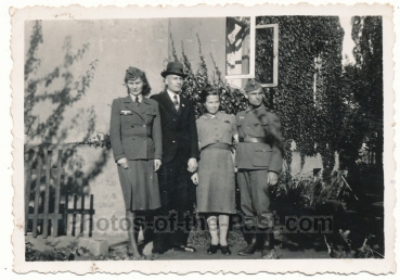 Nachrichtenhelferin Heeres Funkerin Frau in Uniform