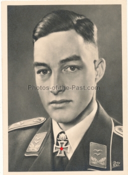 Ritterkreuzträger Oberleutnant Huy Röhr AK