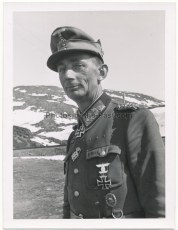 Gebirgsjäger Generaloberst Dietl mit Ritterkreuz