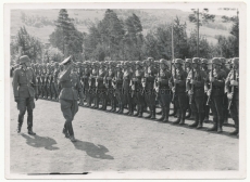 Ritterkreuzträger Major Herrmann Harrendorf 1943 in Norwegen Kommandeur IR 469 - 96. ID Träger der Nahkampfspange