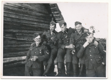 Konvolut 3 Fotos Waffen SS Männer in Russland