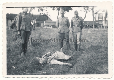 Toter französischer Soldat bei Troyes Frankreich 1940