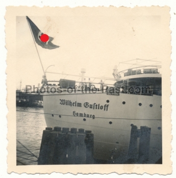 Wilhelm Gustloff Dampfer im Hafen Hamburg