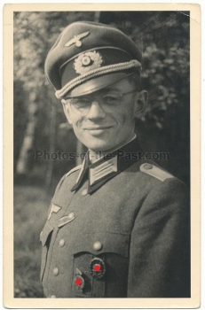 Portrait Leutnant mit HJ Leistungsrune