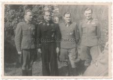 Ritterkreuz Verleihung der Waffen SS in Estland am 23.8.1944 - Ritterkreuzträger der Waffen SS Harald Riipalu Paul Albert Kausch Wilhelm Schlüter und Karl Heinz Ertel