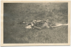 Toter RAF Pilot bei Cherbourg in Frankreich - Flugzeug Abschuss durch Flak Regiment 30