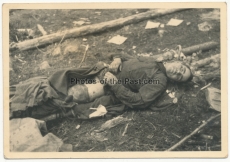 Toter Soldat an der Ostfront im Kampfgebiet der Waffen SS Division NORDLAND