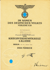 Urkunde zum Kriegsverdienstkreuz 2. Klasse für einen Rechtsanwalt in Wesermünde Lehe 1944