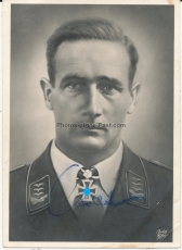 Röhr Ritterkreuzträger Foto Postkarte Jagdflieger der Luftwaffe Hauptmann Gordon Gollob mit orignal Unterschrift