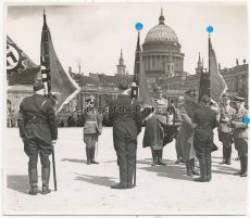 Wehrmacht General Haase bei der Fahnenweihe im Lustgarten in Potsdam 1939