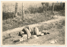 Toter russischer Soldat an der Ostfront 1941