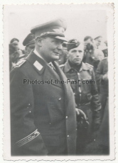 Generalfeldmarschall Hermann Göring auf einem Fliegerhorst