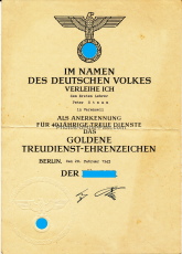 Urkunde Goldene Treuedienst-Ehrenzeichen für einen Lehrer in Varensell
