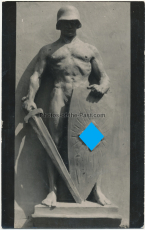 Skulptur nackter Soldat der Wehrmacht mit Schild und Schwert - Skizze für die Durchfahrt der Artillerie Kaserne in Nedlitz II Potsdam