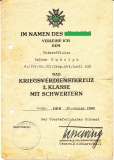Urkundengruppe Eisernes Kreuz 2. Klasse - Kraftfahrbewährungsabzeichen in Bronze - Kriegsverdienstkreuz 2. Klasse mit Schwertern