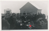 Bild Mitte Hans Krebs SS Brigadeführer und Gauleiter Reichsgau Sudetenland Tschechien bei einer Beerdigung