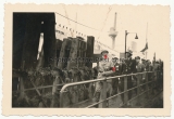 Adolf Hitler in Hamburg 1937 beim Stapellauf vom KdF Dampfer Wilhelm Gustloff
