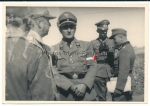 Konvolut 4 Fotos Reichsjugendführer Axmann beim Grenadier Regiment 431 Ritterkreuzträger General Weber Trzcianka Rutka Tartak Polen 1944