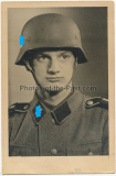 Stahlhelm Portrait Waffen SS Schütze der Leibstandarte Adolf Hitler mit M 40 Helm