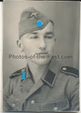 Paß Portrait Waffen SS Schütze mit Totenkopf Schiffchen