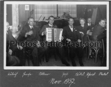 4 Fotos Angehörige der Sturmabteilung bei einer Feierlichkeit 1937 - SA Männer
