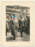 Der Führer Adolf Hitler auf dem Flughafen in Brüssel Belgien