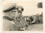 Ritterkreuzträger des Heeres - General Kurt Jürgen Freiherr von Lützow in Demjansk Kommandeur der 12. Infanterie Division