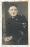 Portrait Waffen SS Sturmmann der 1. SS Panzer Division Adolf Hitler mit Ärmelband