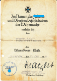 Dokumentengruppe mit Erkennungsmarke eines Unteroffiziers im Infanterie Regiment 471 EK II Urkunde Besitzzeugnis Verwundetenabzeichen Schwarz und Silber