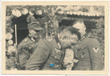 8 Fotos Grenadier Regiment 502 Kommandeur Ritterkreuzträger Hinrich Warrelmann Deutsches Kreuz in Gold Träger Wilhelm Bröffel Leutnant mit Demjanskschild