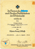 EK II Urkunde für einen Obergefreiten im Grenadier Regiment 511 mit Unterschrift von Ritterkreuz mit Eichenlaubträger Generalmajor Karl Hermann Arndt Kommandeur der 293. Infanterie Division